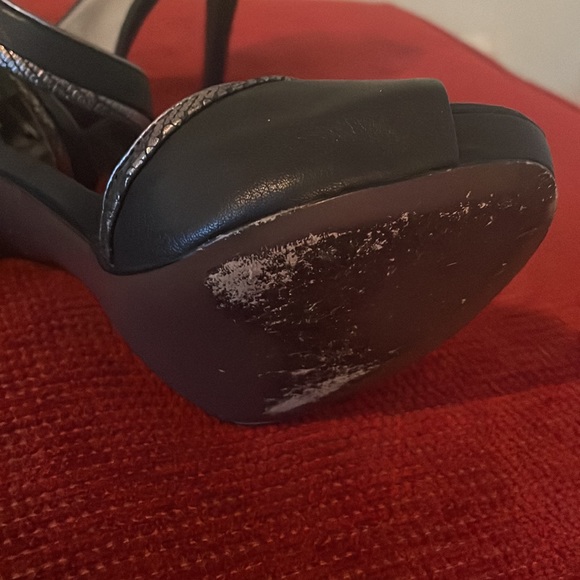 Coach size 8.5 black heels. - Picture 2 of 4